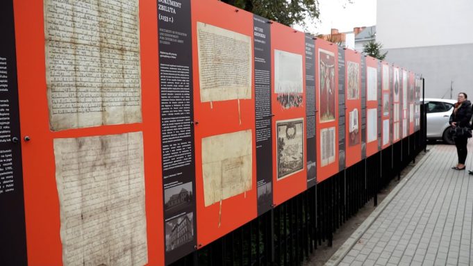Pamięć Polski – kolejna wystawa plenerowa archiwistów