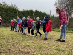 Piknik pieczonego ziemianka w Starym Grabiążu