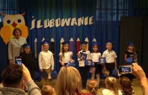 Ślubowanie w Szkole Podstawowej w Parsęcku