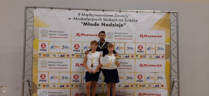 Akrobaci Darzboru i Akrosportu „Młodymi nadziejami”