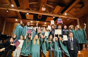 Złote Pasmo dla chóru Encanto