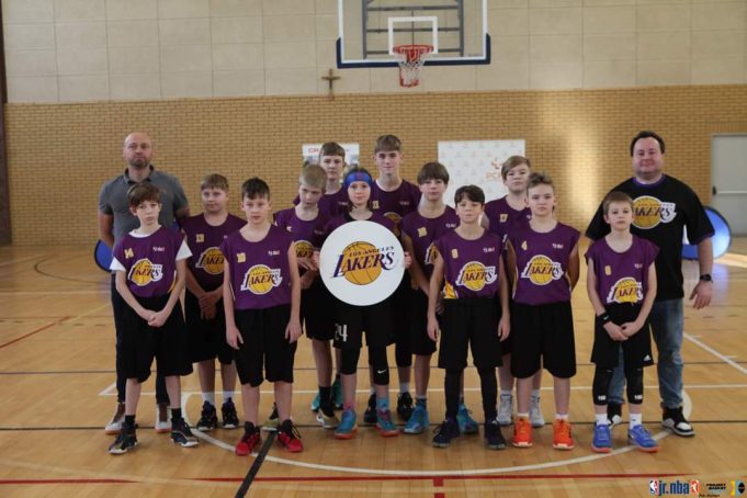 Szczecineccy koszykarze jak Los Angeles Lakers