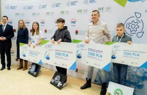 Kolejny sukces uczniów ZST i CEEiRJ