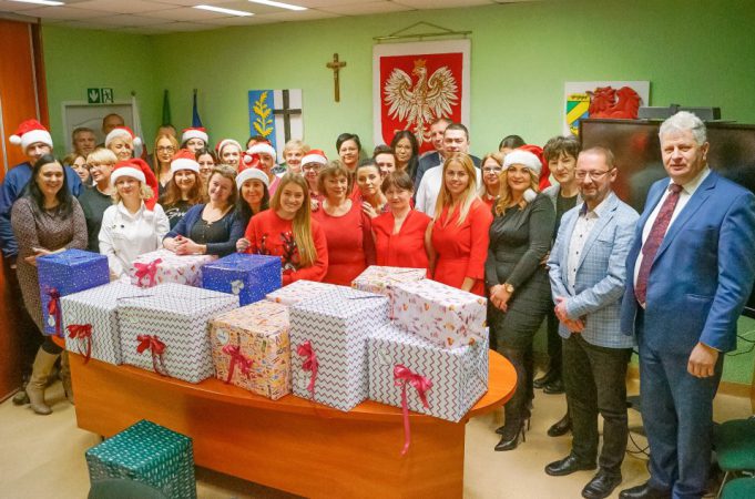 Świąteczna paczka dla najbardziej potrzebujących