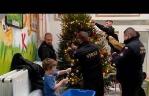 Strażacy z wizytą na pediatrii
