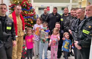 Szczecineccy strażacy u małych pacjentów