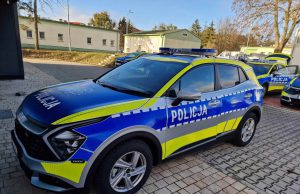 Nowy radiowóz dla borneńskich policjantów