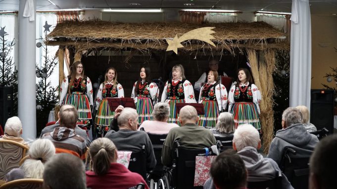 Seniorzy z borneńskiego DPS-u świętują