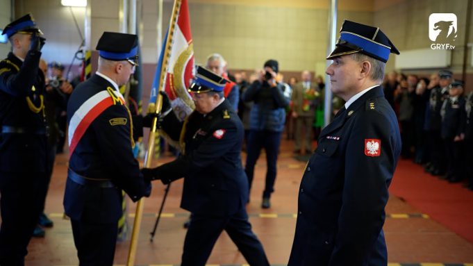 Nowy komendant i nowy wóz szczecineckich strażaków
