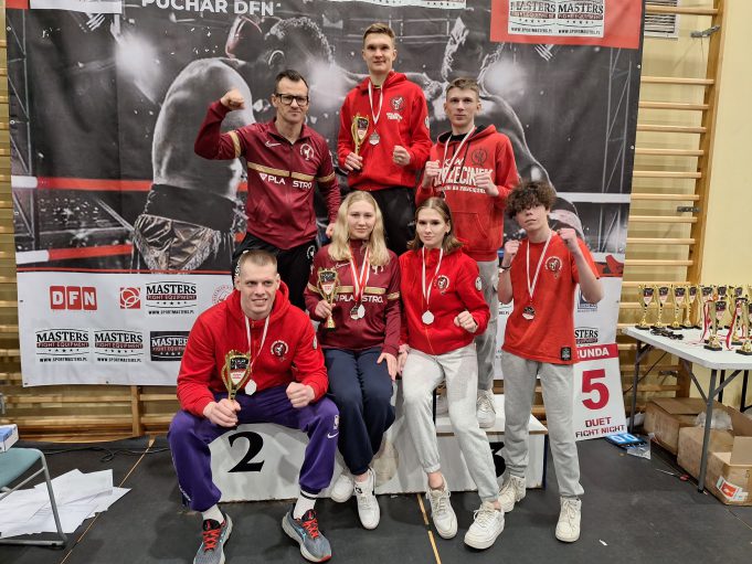 Sześciu zawodników, siedem podiów