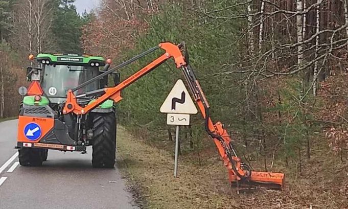 Dalsze porządki przy drogach