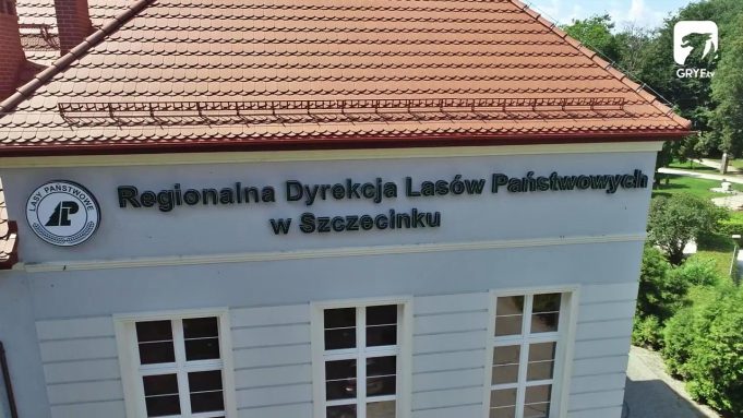 Sto rezerwatów na stulecie