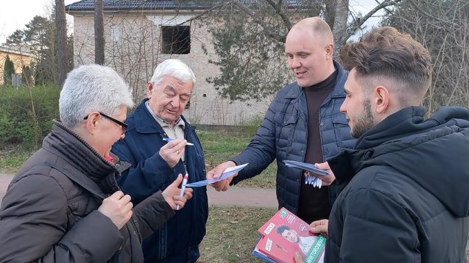 Marek Łagocki w ogniu kampanii