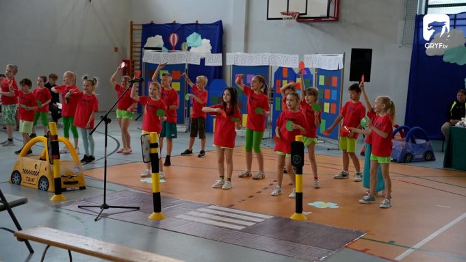 Przepis na bezpieczne wakacje – akcja profilaktyczna w SP4 Szczecinek