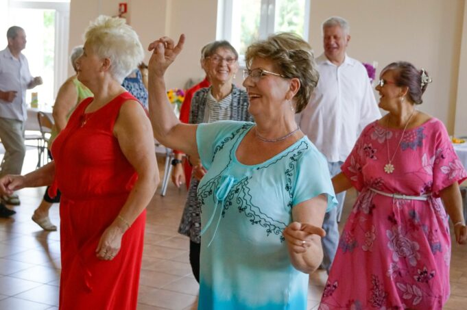 Seniorzy z gminy Szczecinek są szczęśliwi będąc fit