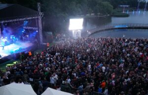 Kult porywa artpiknikową publiczność