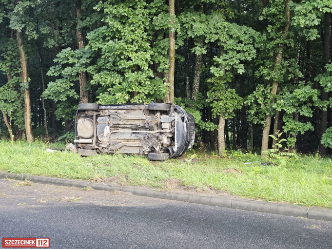 Wypadek na skrzyżowaniu Karlińskiej i Kościuszki
