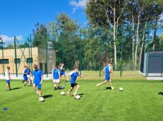 Boisko ze sztuczną nawierzchnią już tętni życiem