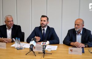 Wicewojewoda Bartosz Brożyński w Powiecie