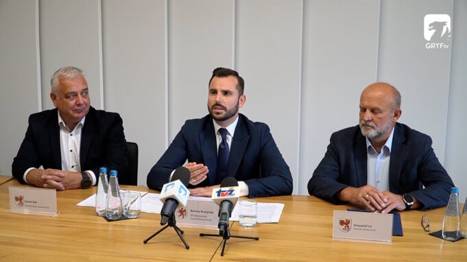 Wicewojewoda Bartosz Brożyński w Powiecie