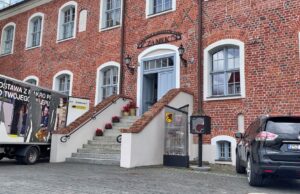 Lifting zamkowych schodów oraz tarasu