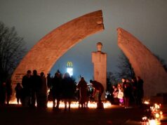 Wszystkich Świętych w Szczecinku – wieczór