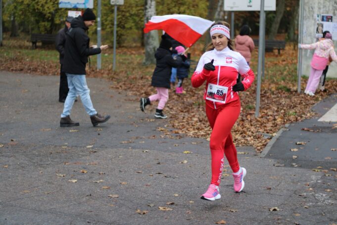 Cross Niepodległości na początek świętowania w Szczecinku