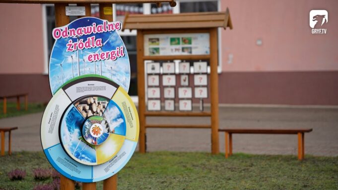 Otwarcie Eko-Ogrodu w Szkole Podstawowej w Barwicach