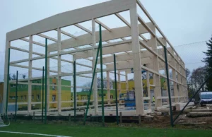 Hala przy SOSW nabiera kształtów