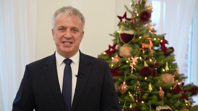 Życzenia świąteczne – Robert Zborowski, Burmistrz Barwic