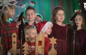 Rudolf Czerwononosy – Happy Land – Koncert Świąteczny w Barwicach