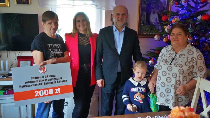 Dwie dekady pomocy najmłodszym
