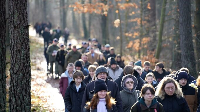 Obchody 80. rocznicy wymarszu jeńców z Oflagu II D