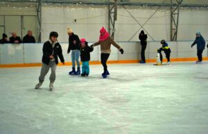 Bezpłatny tydzień na lodowisku