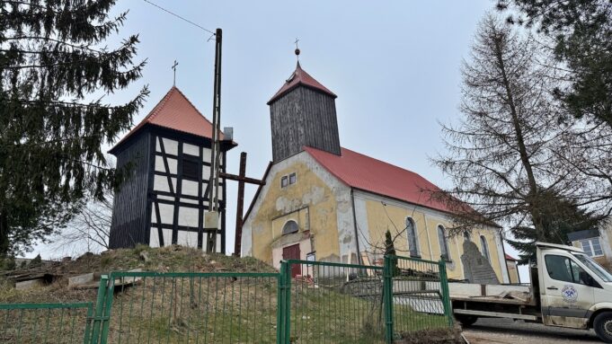 Trwa remont kościoła w Wierzchowie