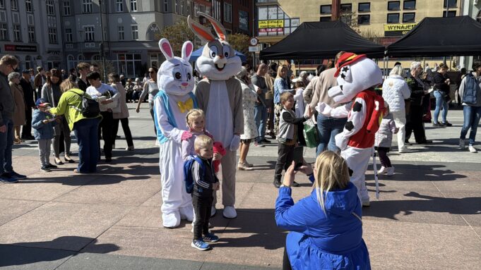 Piknik Wielkanocny przy Ratuszu