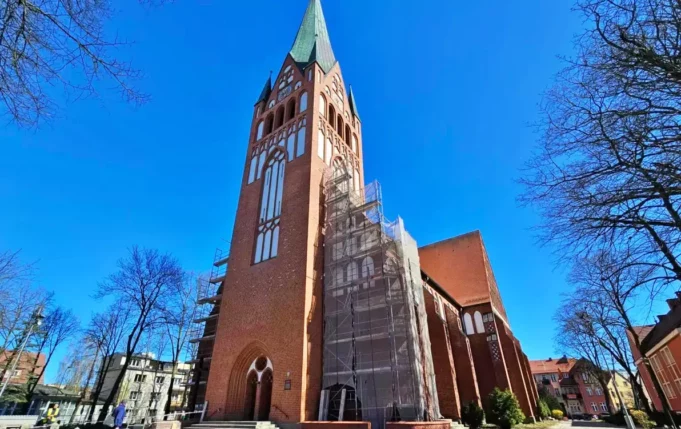 Prace konserwatorskie w Dużym Kościele