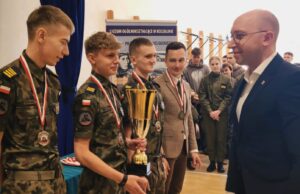 Kadeci Zespołu Szkół nr 7 podbijają Koszalin