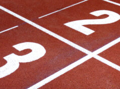 Zespół Szkół nr 2 z nową bieżnią lekkoatletyczną