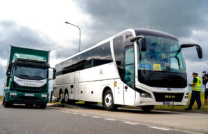 Bezpiecznie w wakacje na drogach