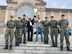 Biały Bór odebrał mistrzowskie trofeum w Szczecinie