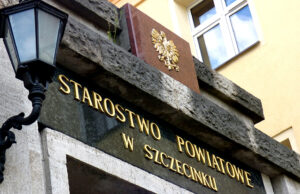 Pomoc Gminie Szczecinek, zmiany w budżecie i samochód dla PUP