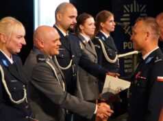 Ponad 30 awansów na święcie policjantów