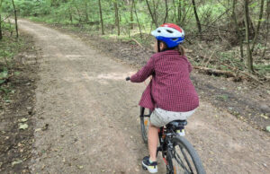 Ścieżka po drugiej stronie jeziora wyremontowana