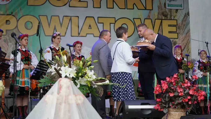 Świątki ponownie areną Dożynek Powiatowych