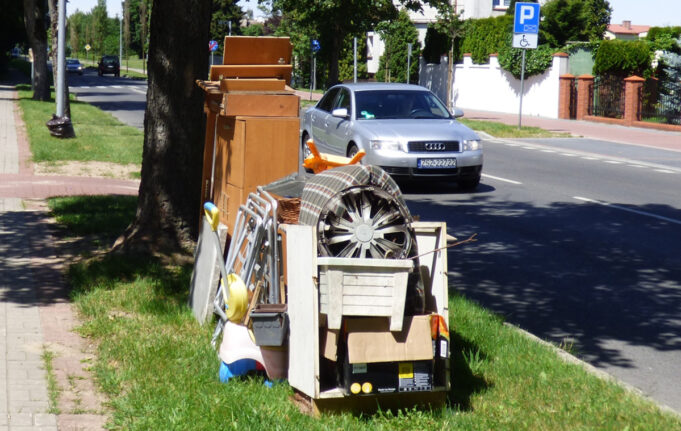 Robisz porządki? Pamiętaj o zbiórce gabarytów