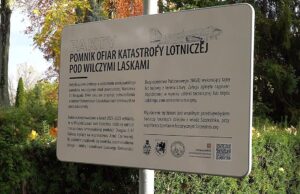 Tablica wyjaśniająca zagadkę katastrofy lotniczej