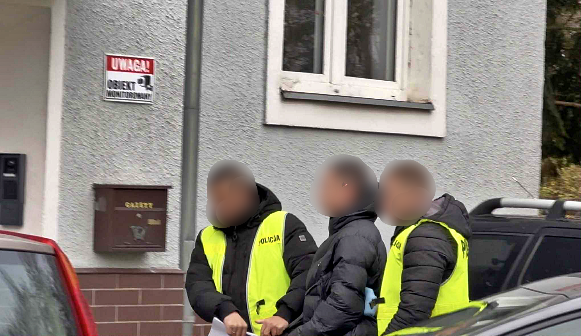 6C864B95-BA12-4DEC-A599-FD76E0B50F7C