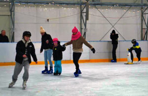 Lodowisko czynne od niedzieli