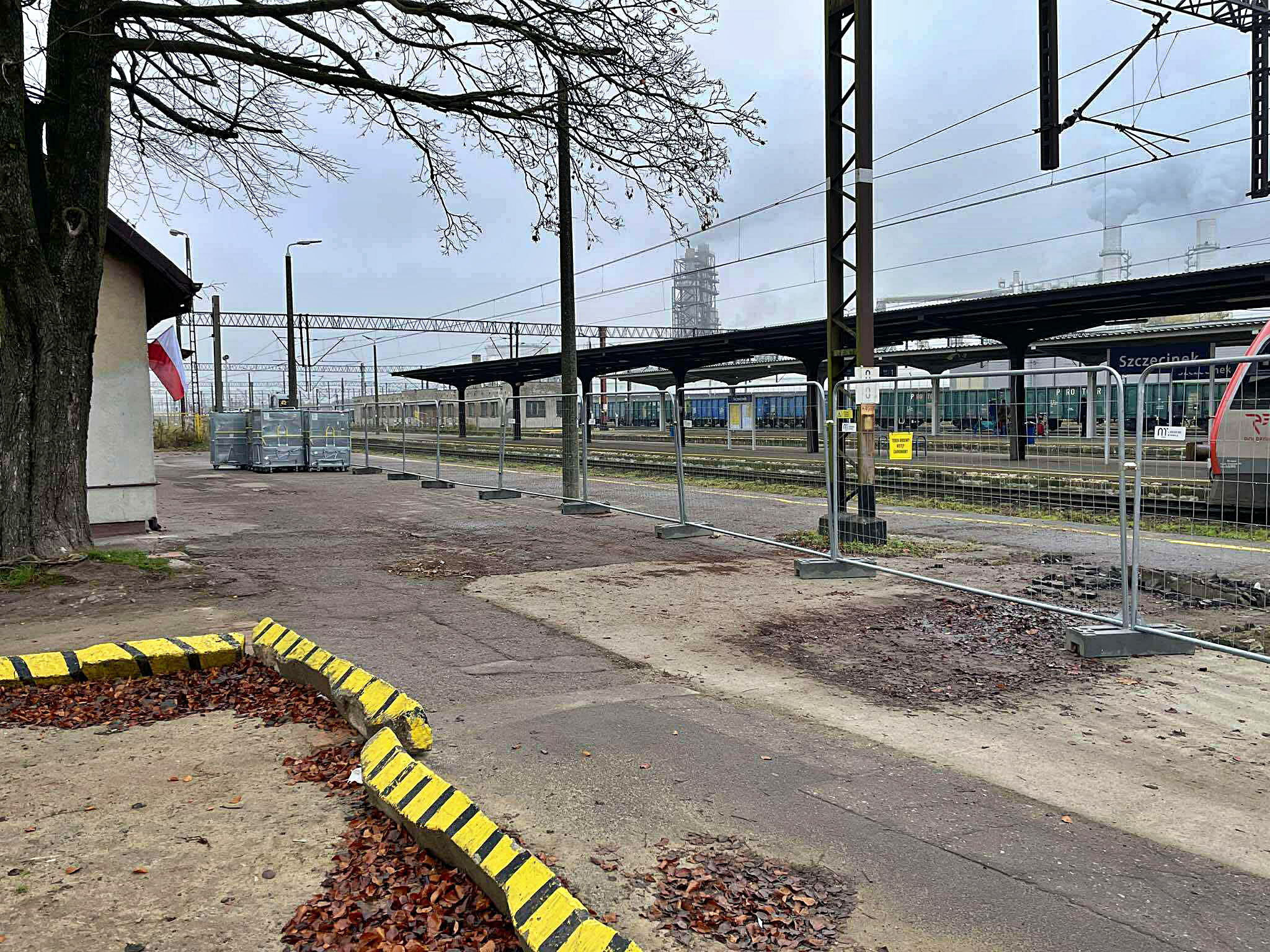 E40B9AFF-7F20-457F-A155-C780707A35AE